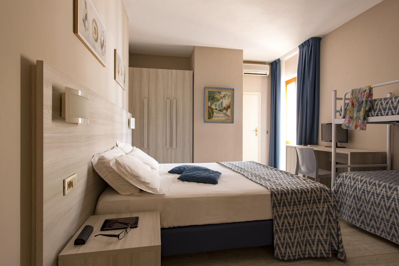 Hotel Corallo 포몬테 외부 사진